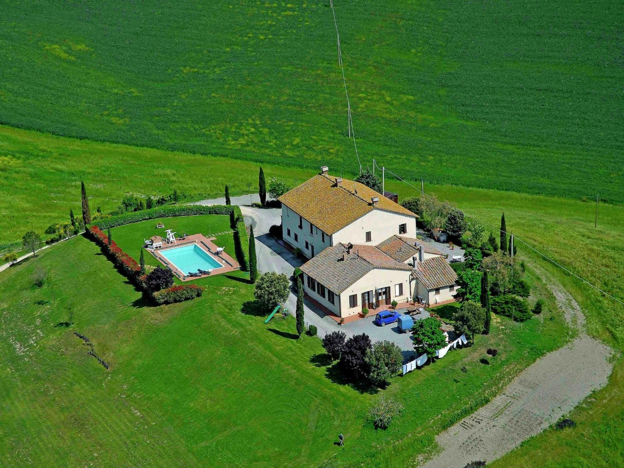 Modern In With Pool
